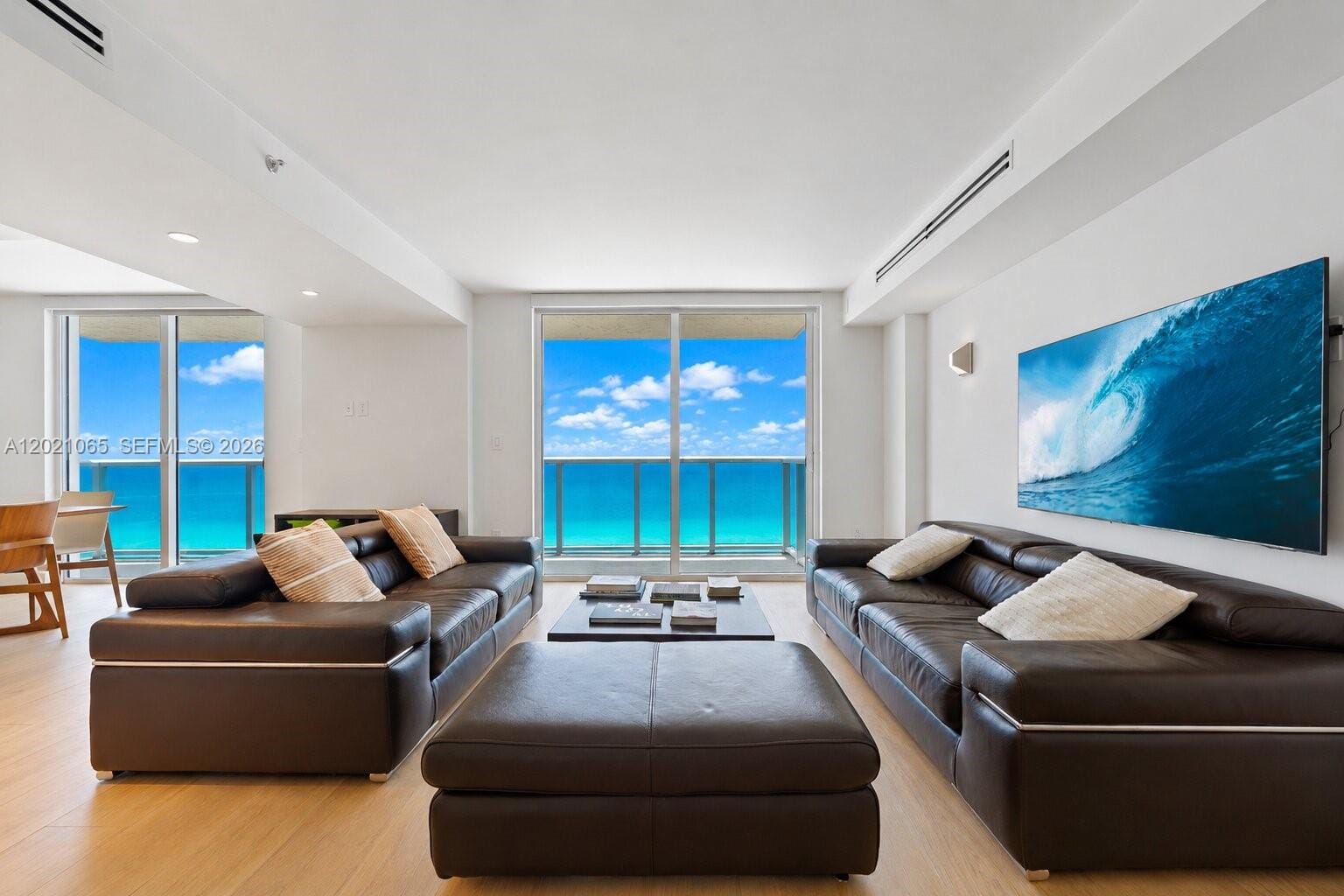2457 Collins Avenue 1703, Miami Beach, FL 33140 photo 2