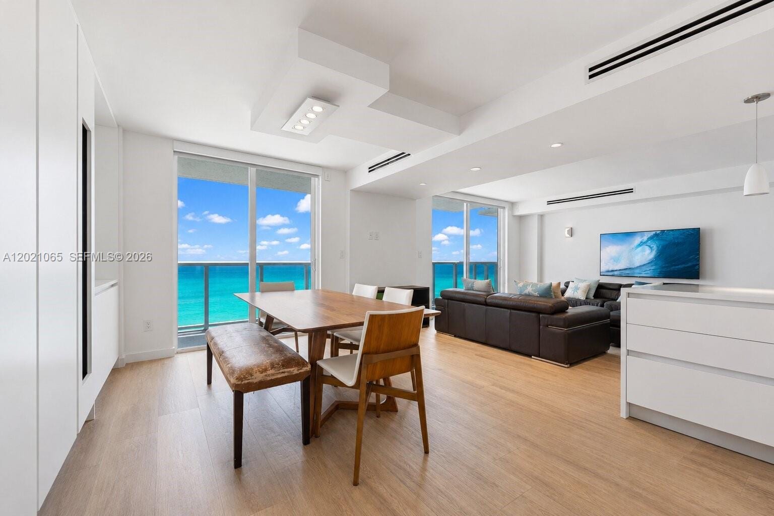 2457 Collins Avenue 1703, Miami Beach, FL 33140 photo 13