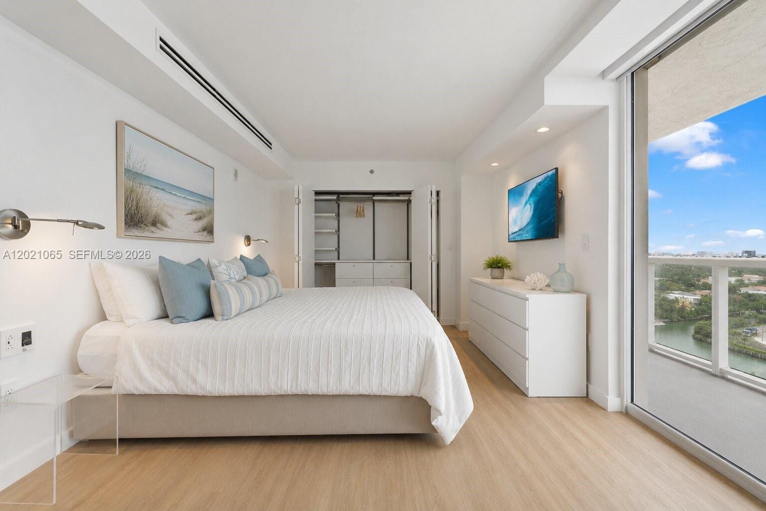 2457 Collins Avenue 1703, Miami Beach, FL 33140 photo 18
