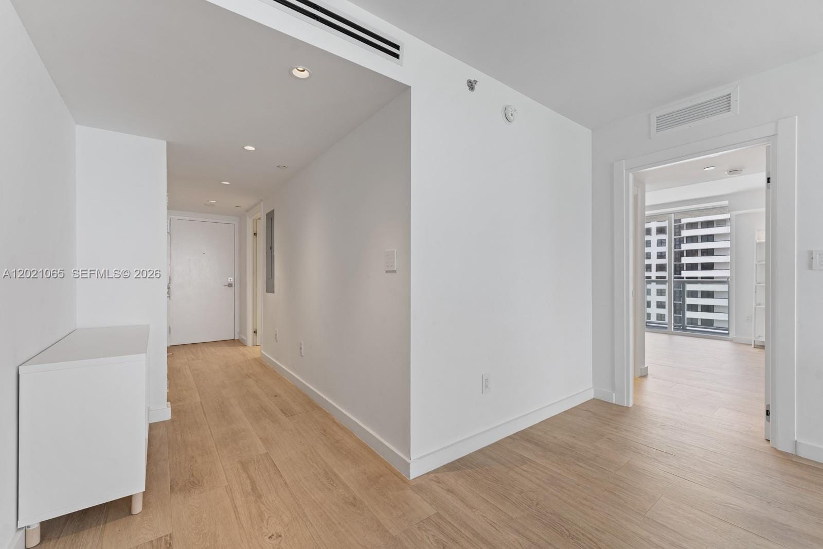 2457 Collins Avenue 1703, Miami Beach, FL 33140 photo 24