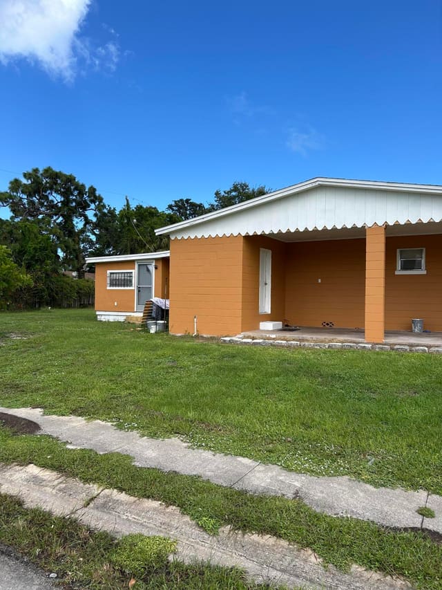 600 Roberts Street, Booker Heights, Melbourne, FL