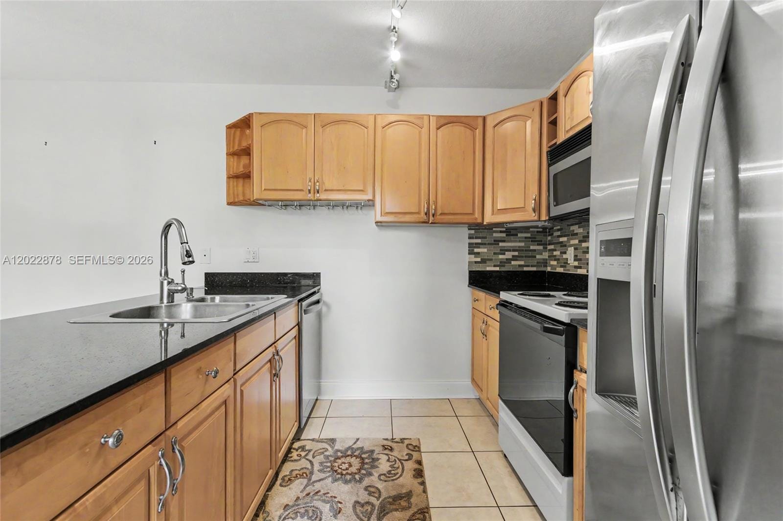 1530 W Harmony Lake Circle, Davie, FL 33324 photo 23