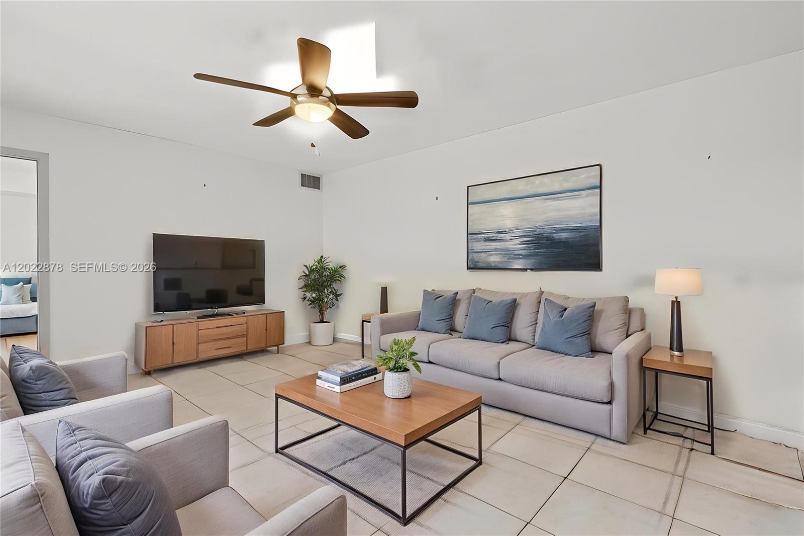 1530 W Harmony Lake Circle, Davie, FL 33324, Davie