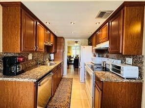 3099 NW 48th Avenue 253, Lauderdale Lakes, FL 33313, Lauderdale Lakes
