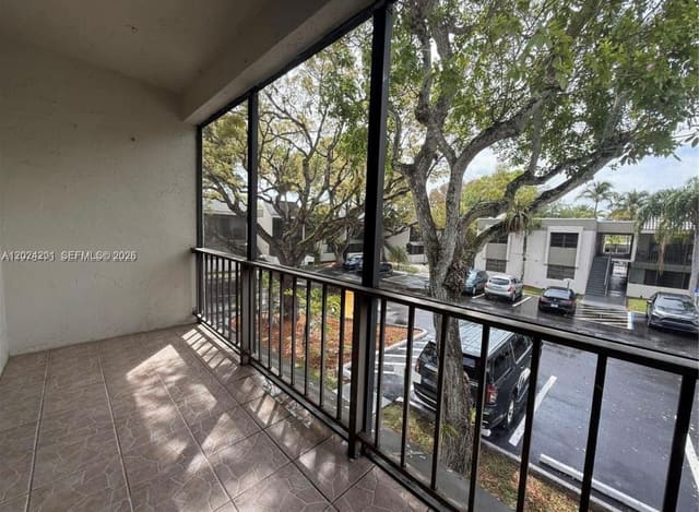 7957 SW 104th Street 207B, Miami, FL 33156