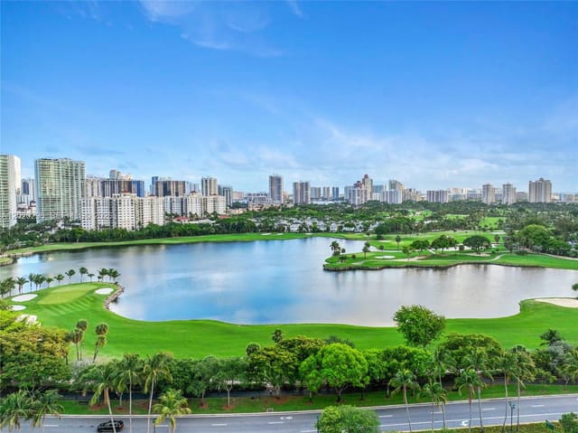 3625 N Country Club Drive 1203, Aventura, FL 33180