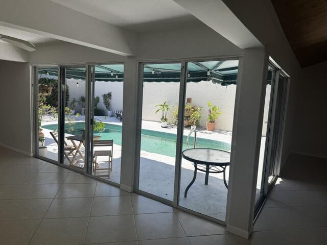 112 E Coral Fish Lane, Jupiter, FL 33477, Jupiter