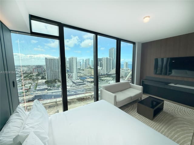 20 NE 11 Street 2601, Eleven Hotel And Residence, Miami, FL