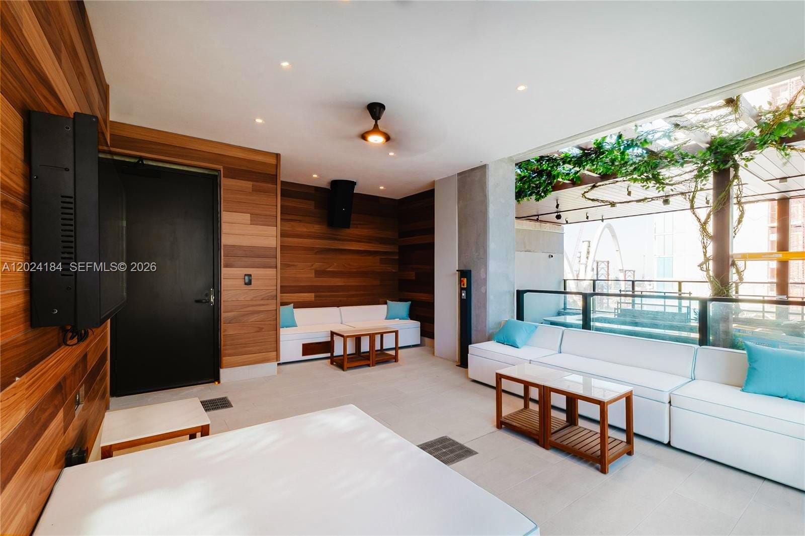 20 NE 11 Street 2601, Miami, FL 33132 photo 19