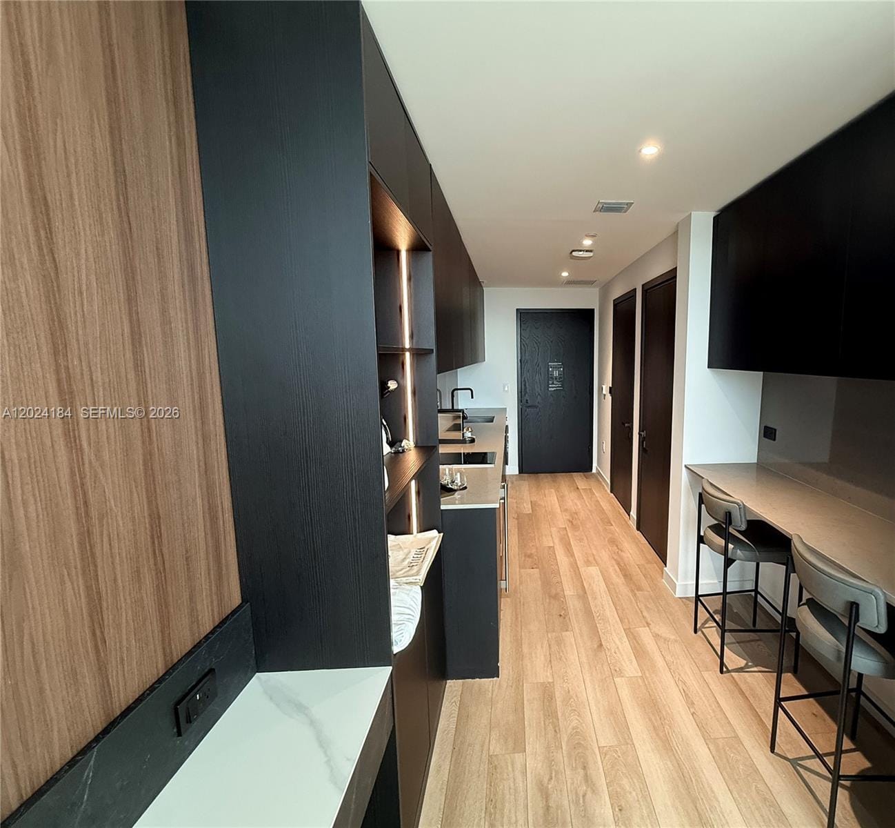20 NE 11 Street 2601, Miami, FL 33132 photo 5