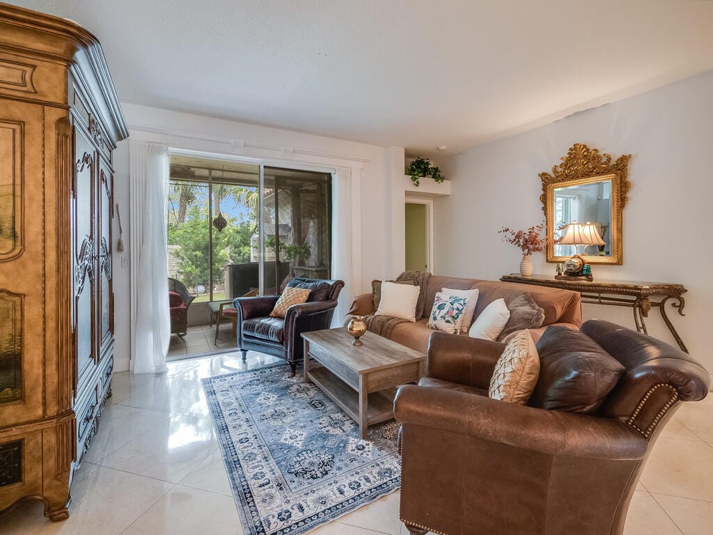 8471 Lake Cypress Road, Lake Worth, FL 33467 photo 2