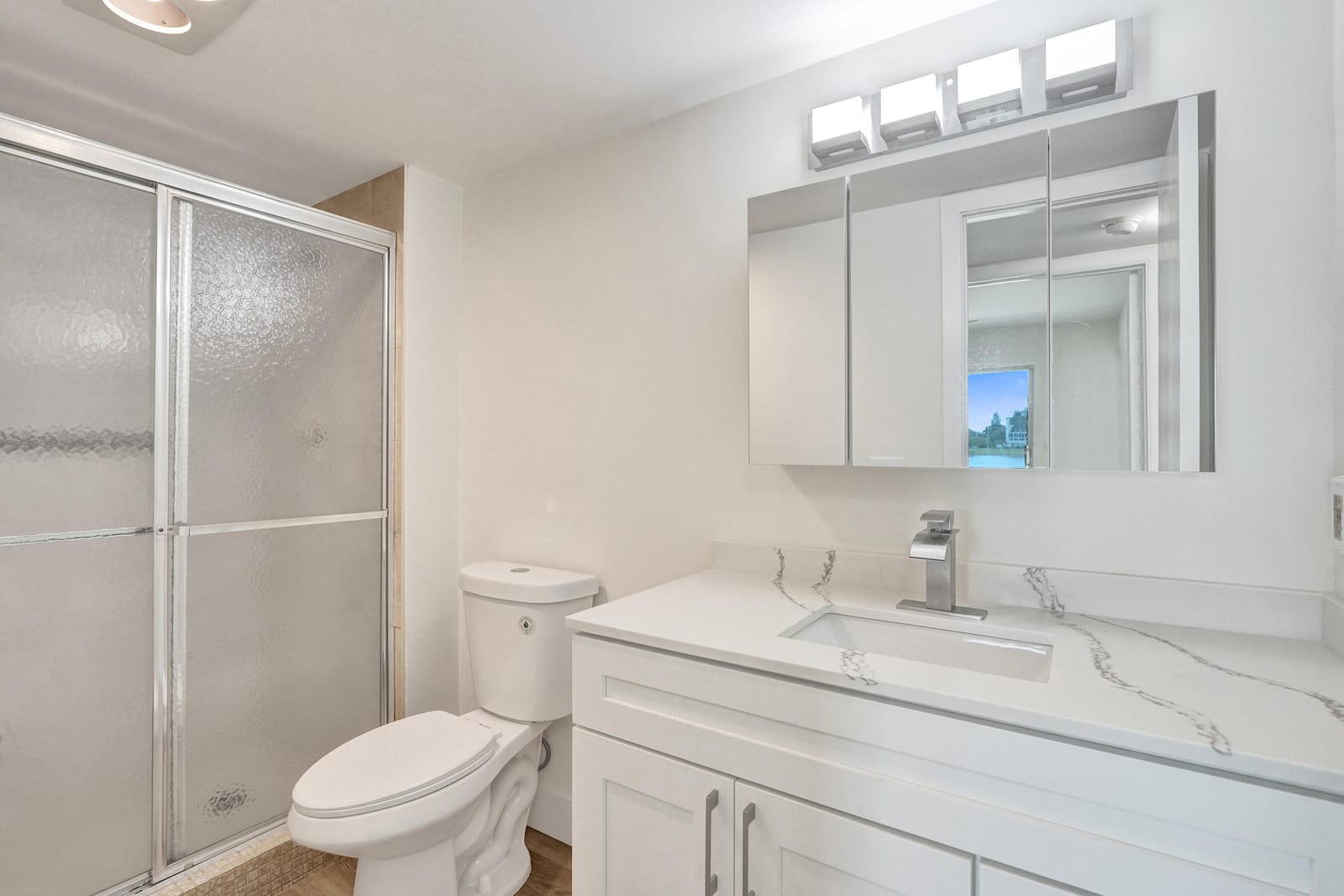 1112 Oakridge 1112, Deerfield Beach, FL 33442 photo 21