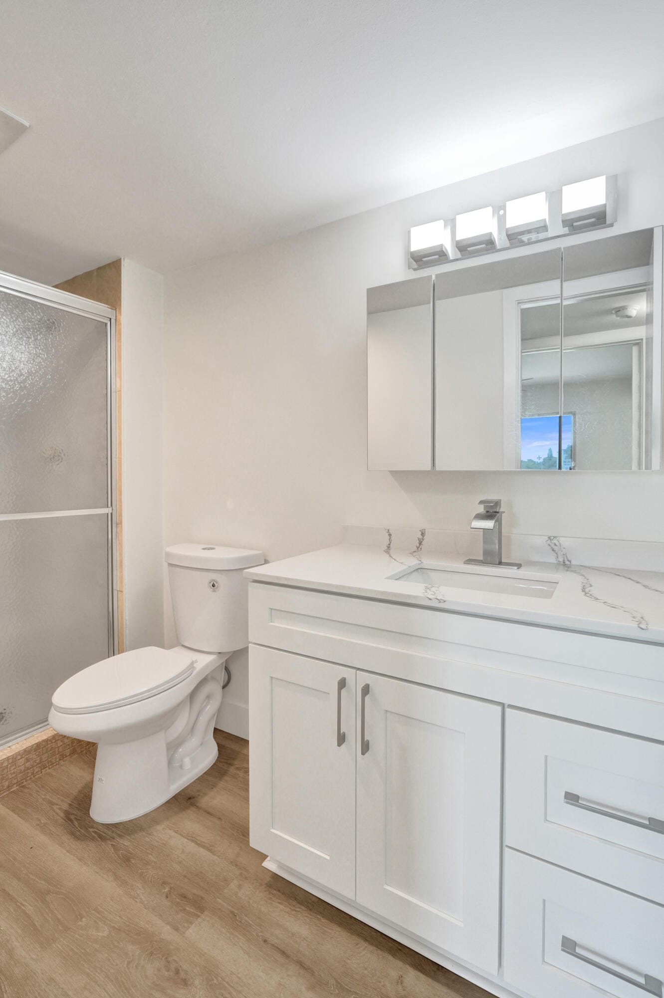 1112 Oakridge 1112, Deerfield Beach, FL 33442 photo 22