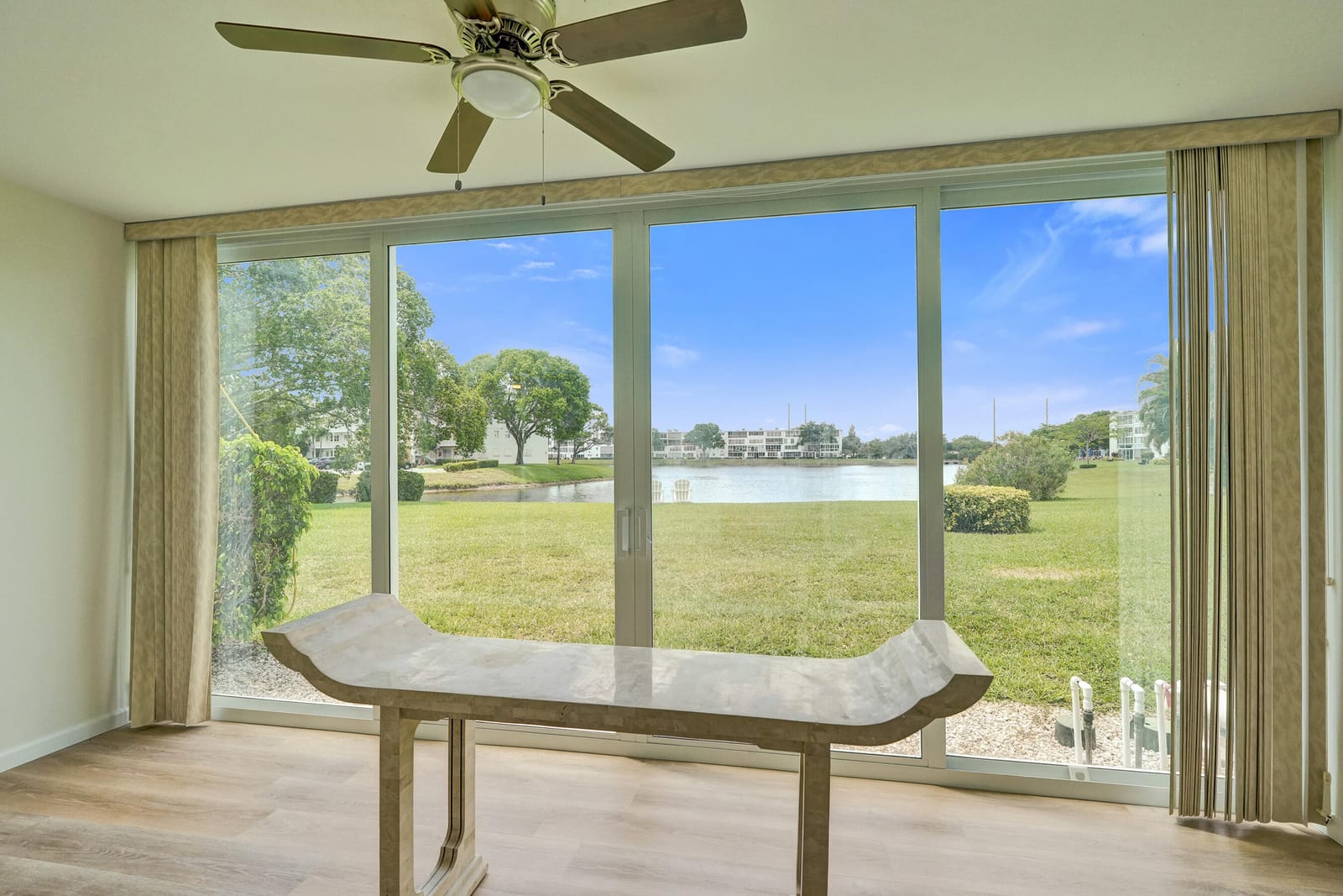 1112 Oakridge 1112, Deerfield Beach, FL 33442 photo 23