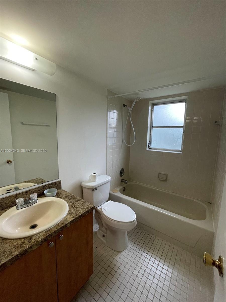 8750 N Sherman Circle 208 — photo 7