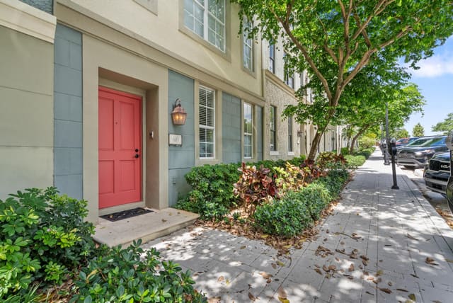 610 Fern Street, West Palm Beach, FL 33401