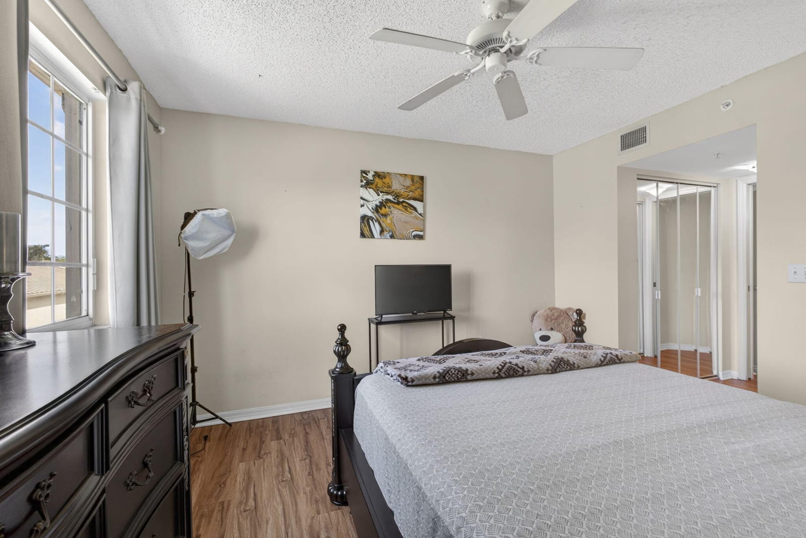 800 S Crestwood Ct Court S 809 — photo 11