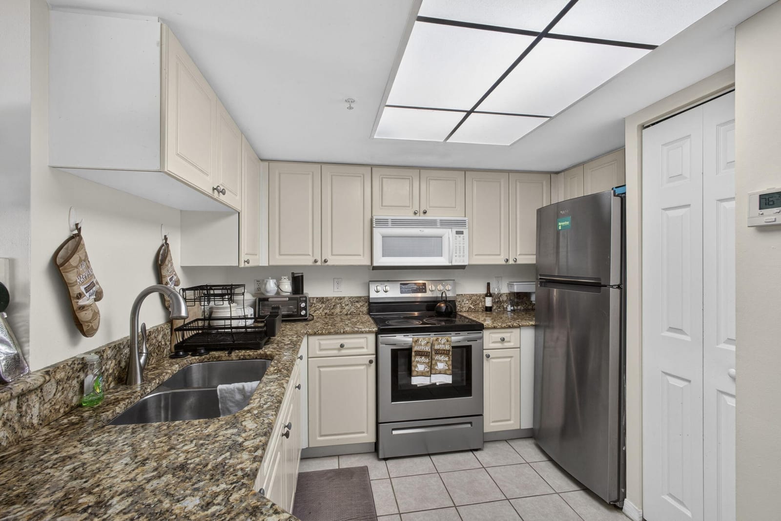 800 S Crestwood Ct Court S 809, Royal Palm Beach, FL 33411 photo 19