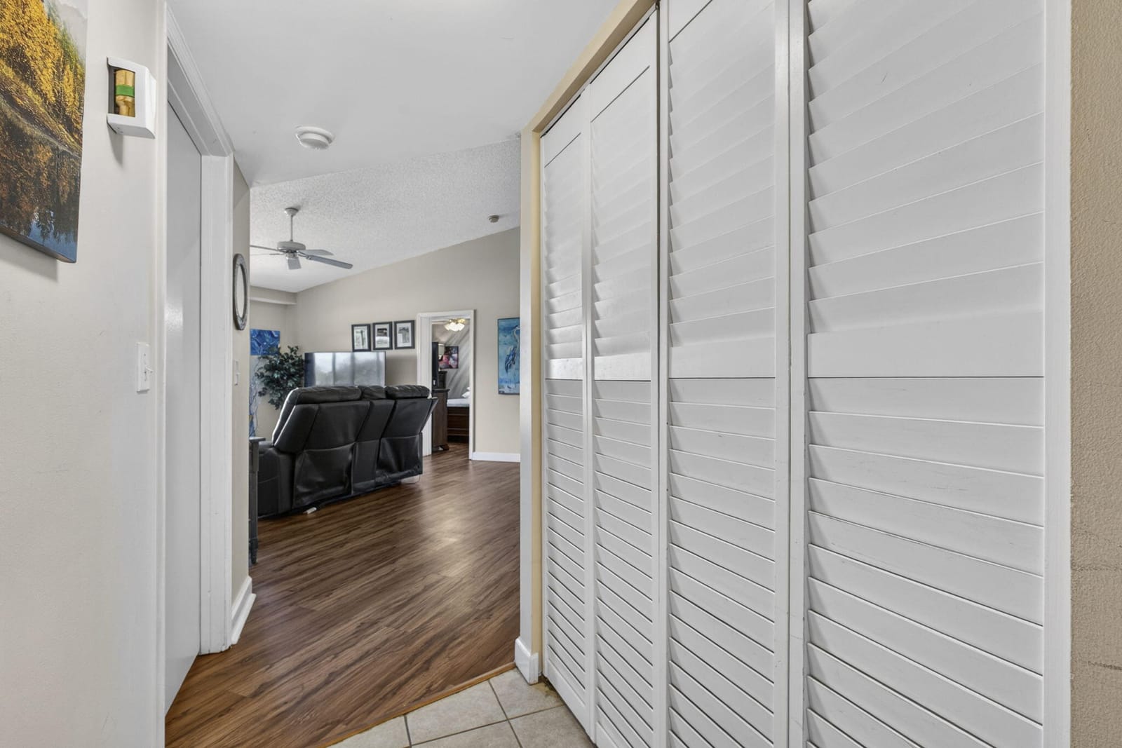 800 S Crestwood Ct Court S 809 — photo 6