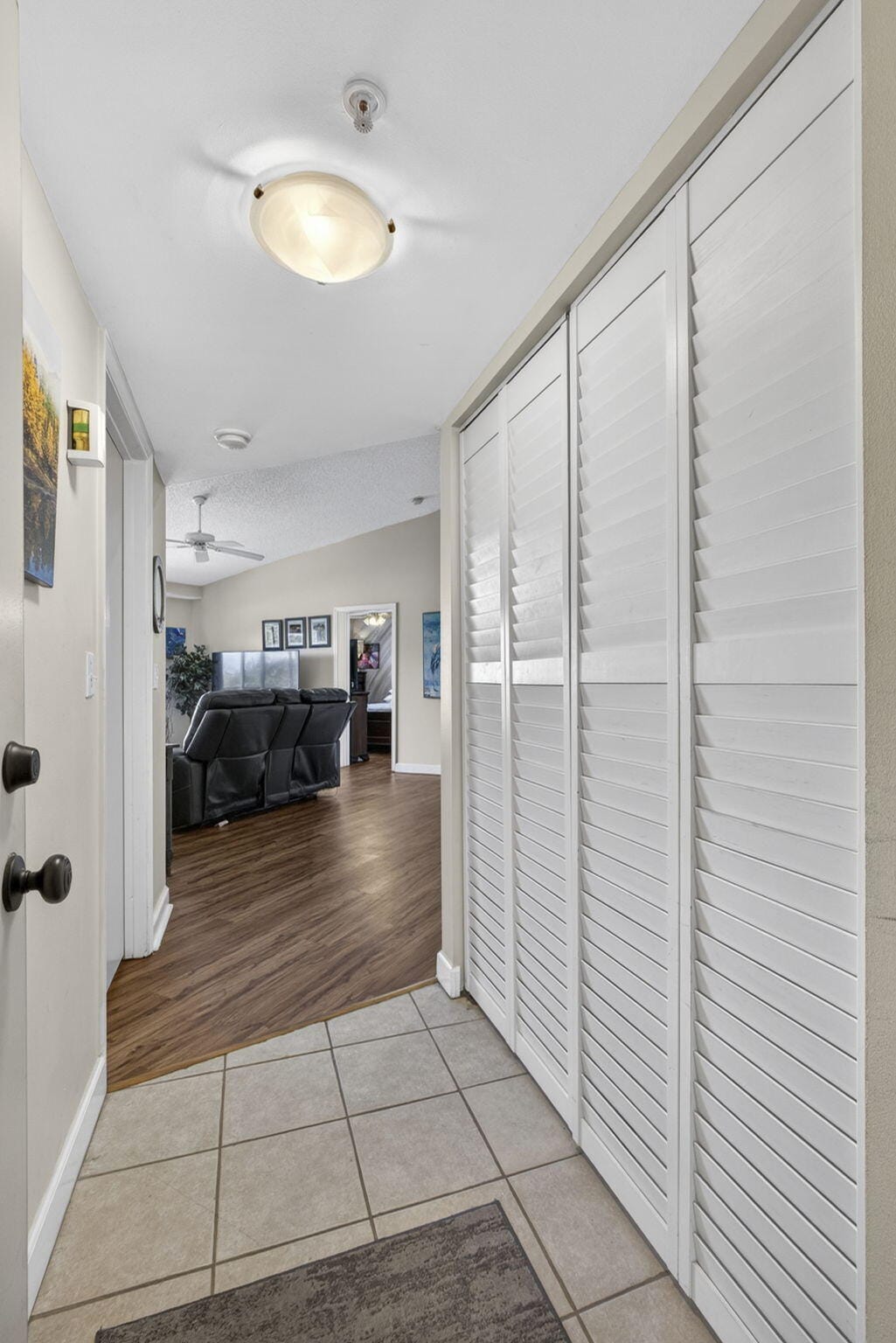 800 S Crestwood Ct Court S 809 — photo 7