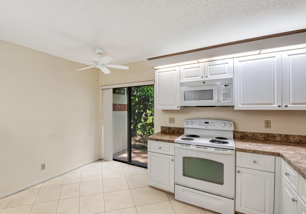 10851 Palm Lake Avenue 101, Boynton Beach, FL 33437 photo 16