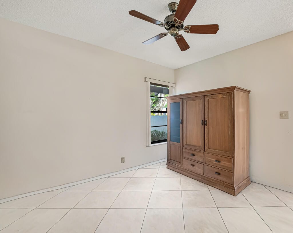 10851 Palm Lake Avenue 101, Boynton Beach, FL 33437 photo 19