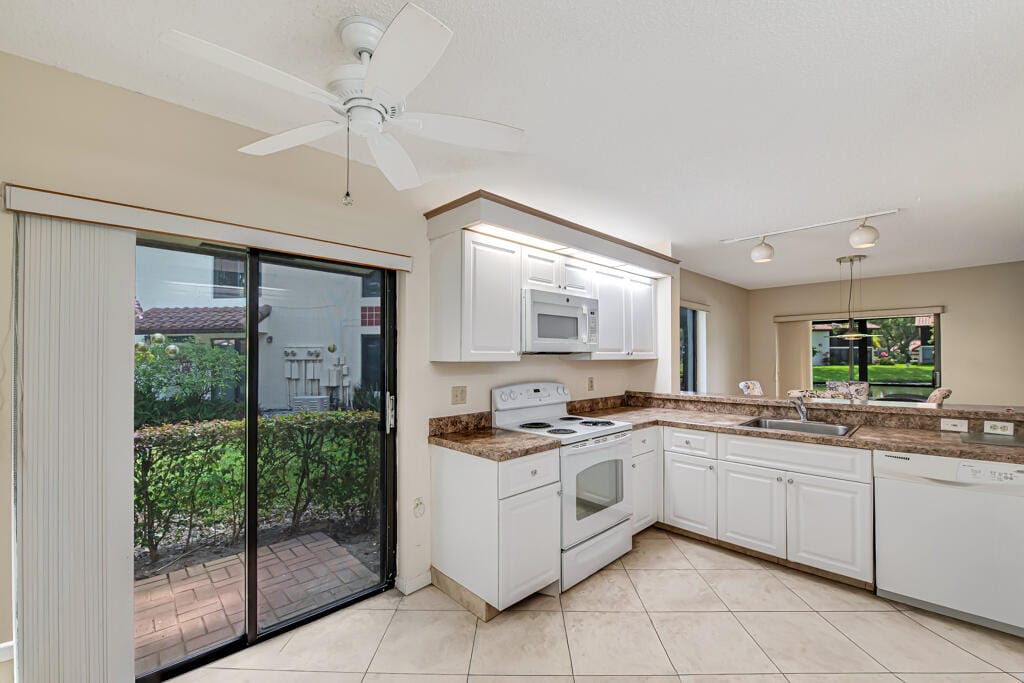 10851 Palm Lake Avenue 101 — photo 4