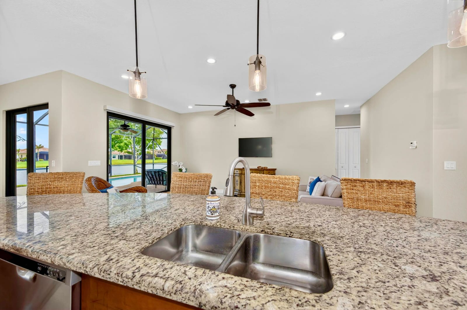 5523 49th Avenue, Vero Beach, FL 32967 photo 20