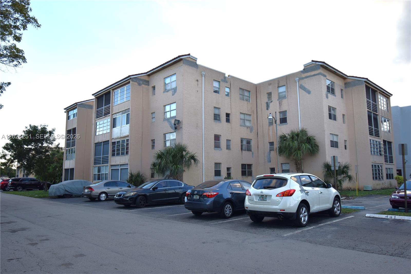 2850 Somerset Drive 414L, Lauderdale Lakes, FL 33311, Lauderdale Lakes