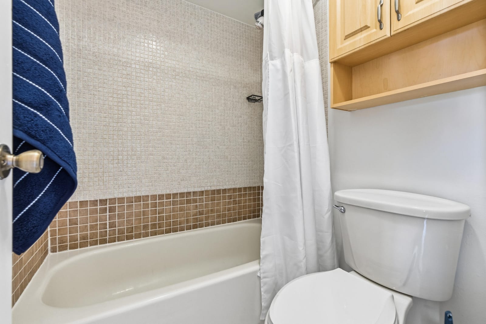 2700 Fiore Way 211, Delray Beach, FL 33445 photo 21