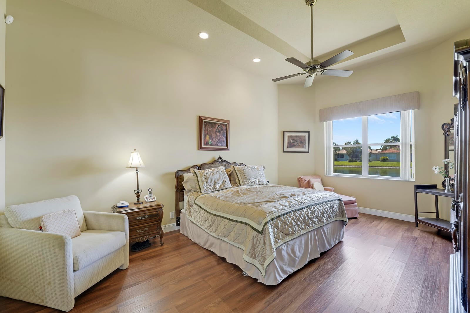 9920 Mantova Drive — photo 12