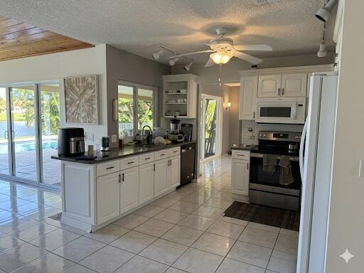 2554 SW 23rd Cranbrook Drive, Boynton Beach, FL 33436 photo 5
