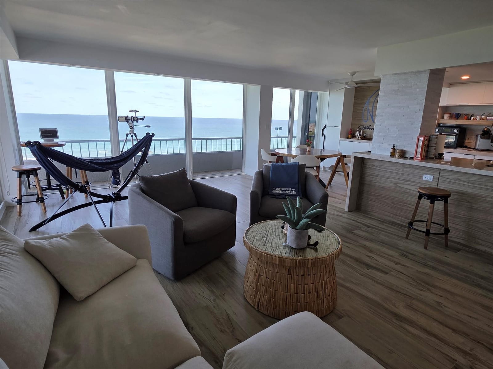 5550 N Ocean Drive 11C — photo 2