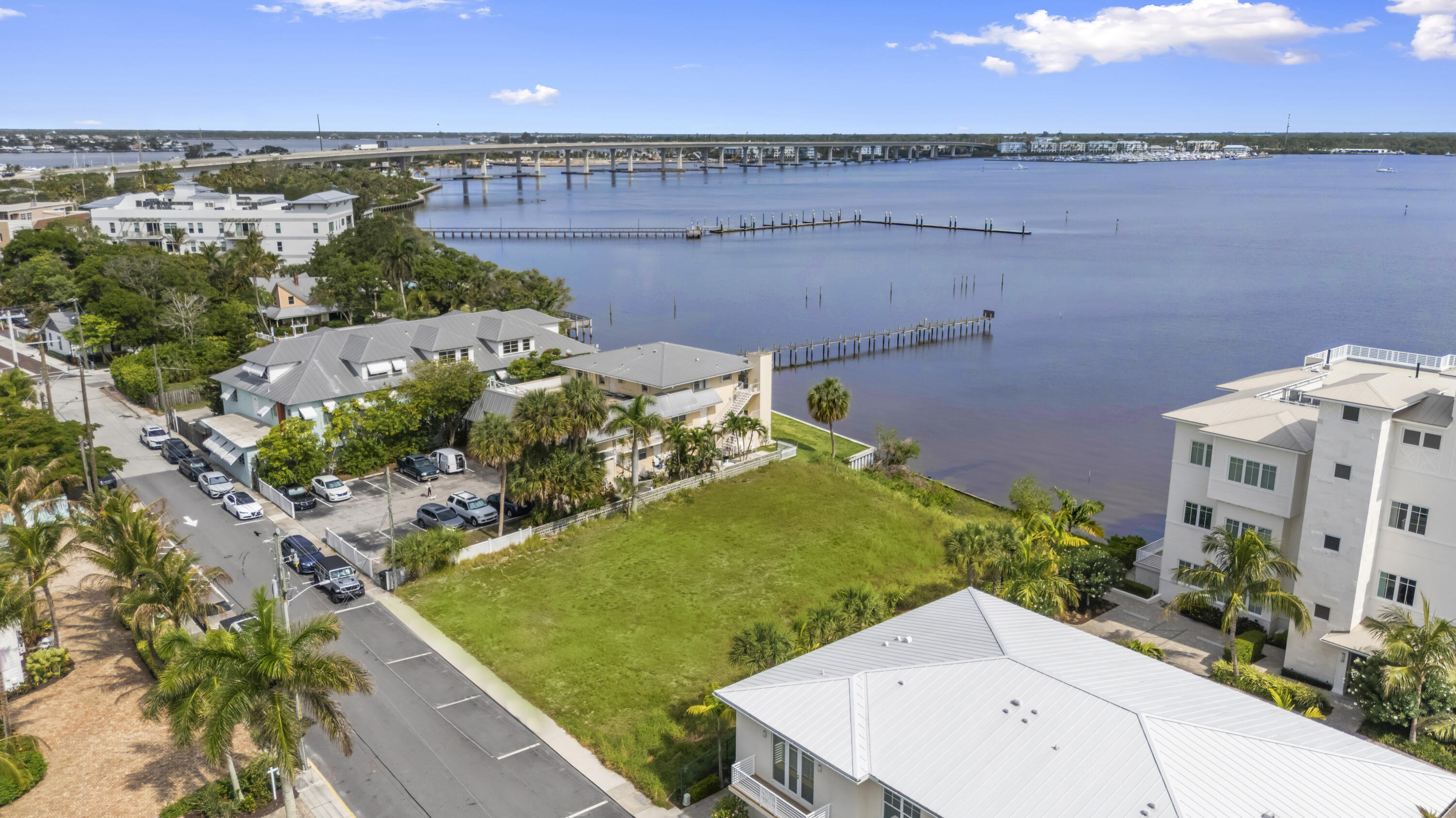 39 SE Seminole Street, Stuart, FL 34994, Stuart