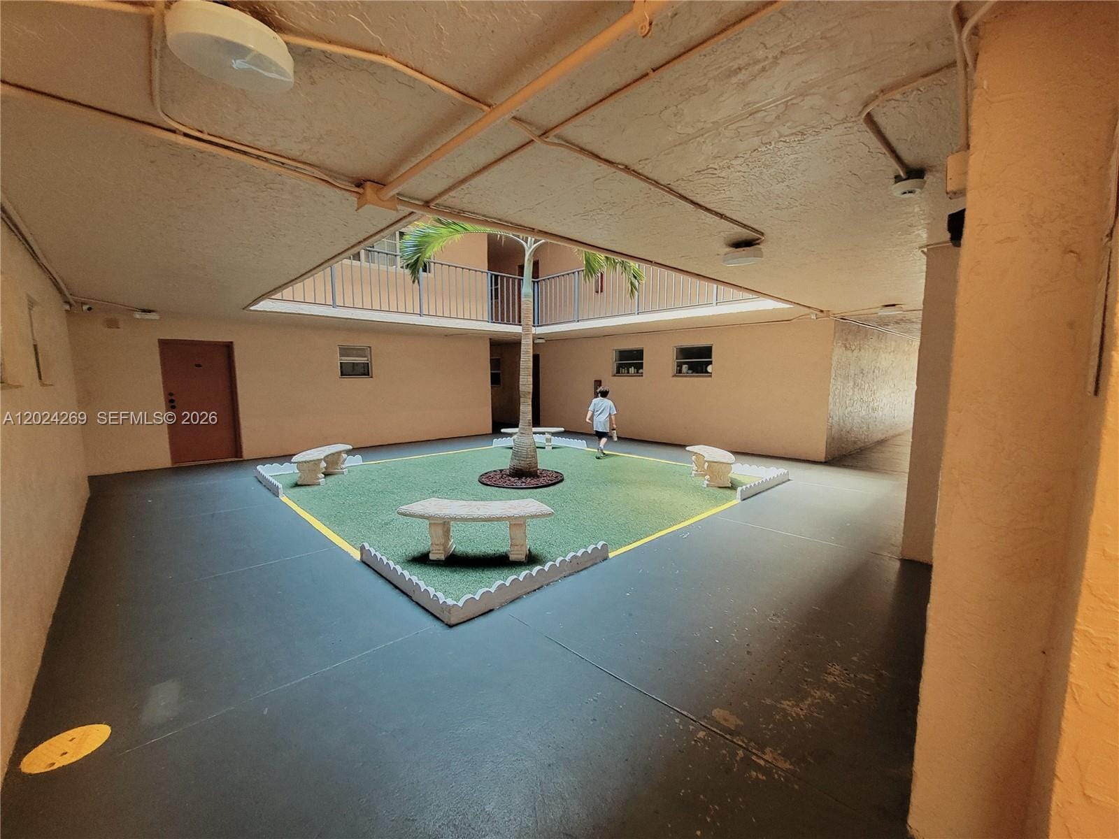 13701 Kendale Lakes Circle B112 — photo 11