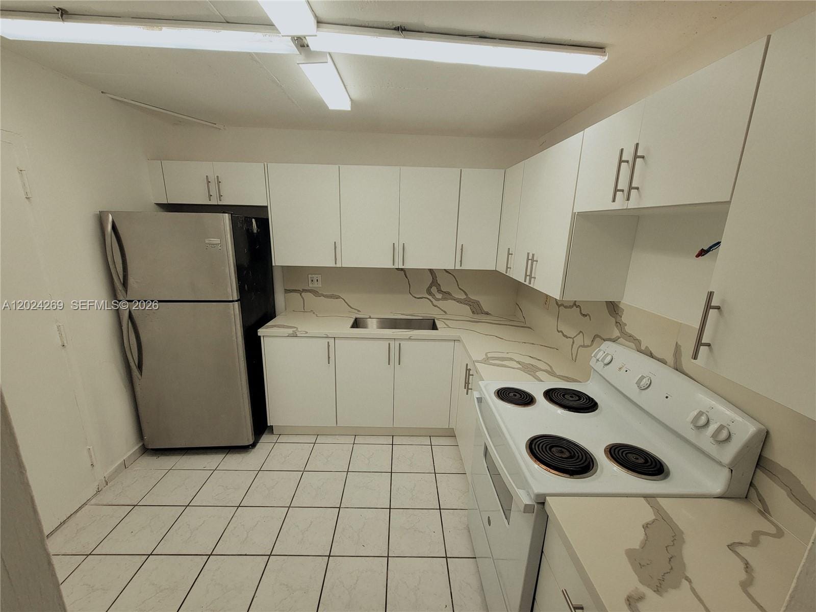 13701 Kendale Lakes Circle B112 — photo 3