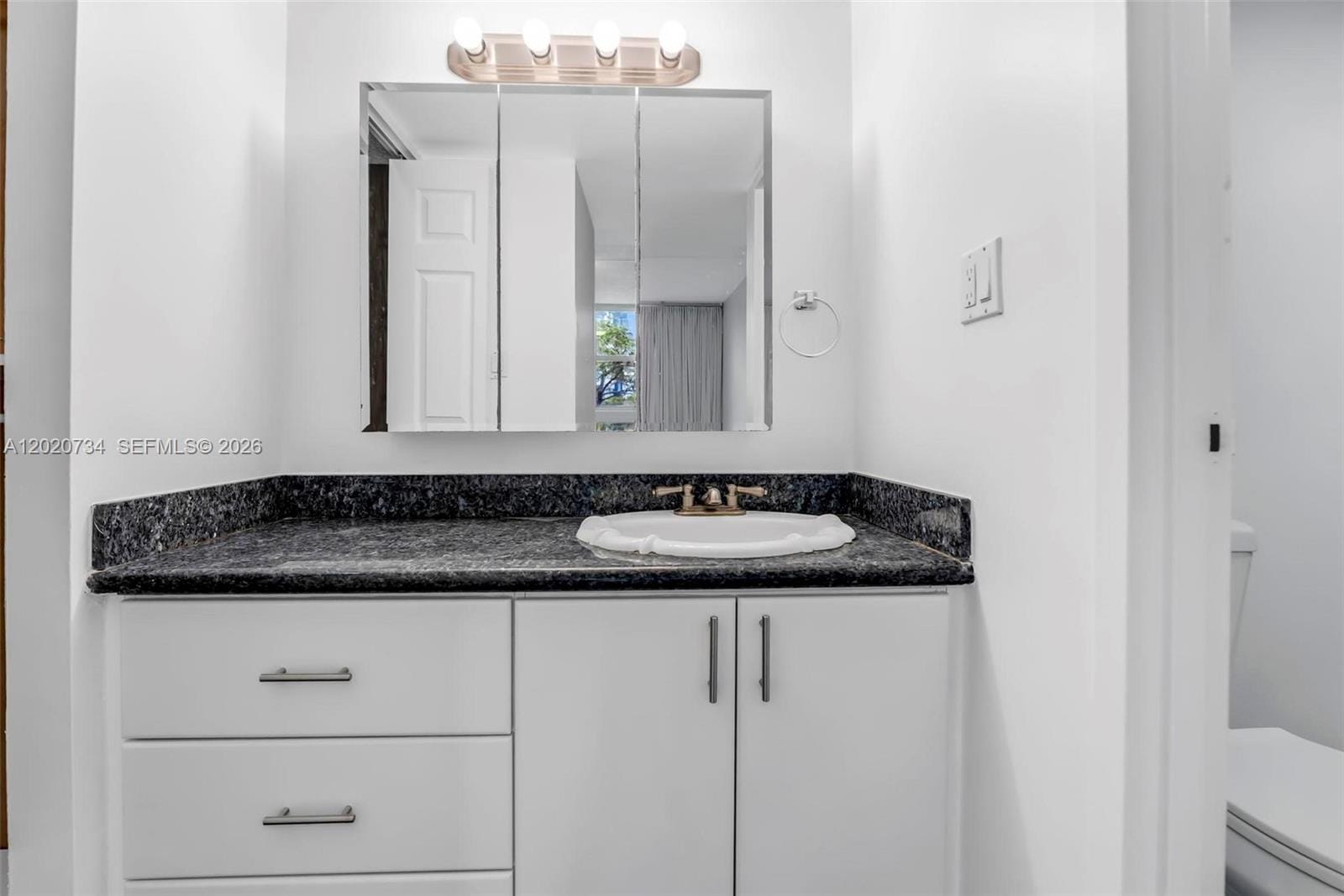 16558 NE 26th Avenue 3H — photo 12