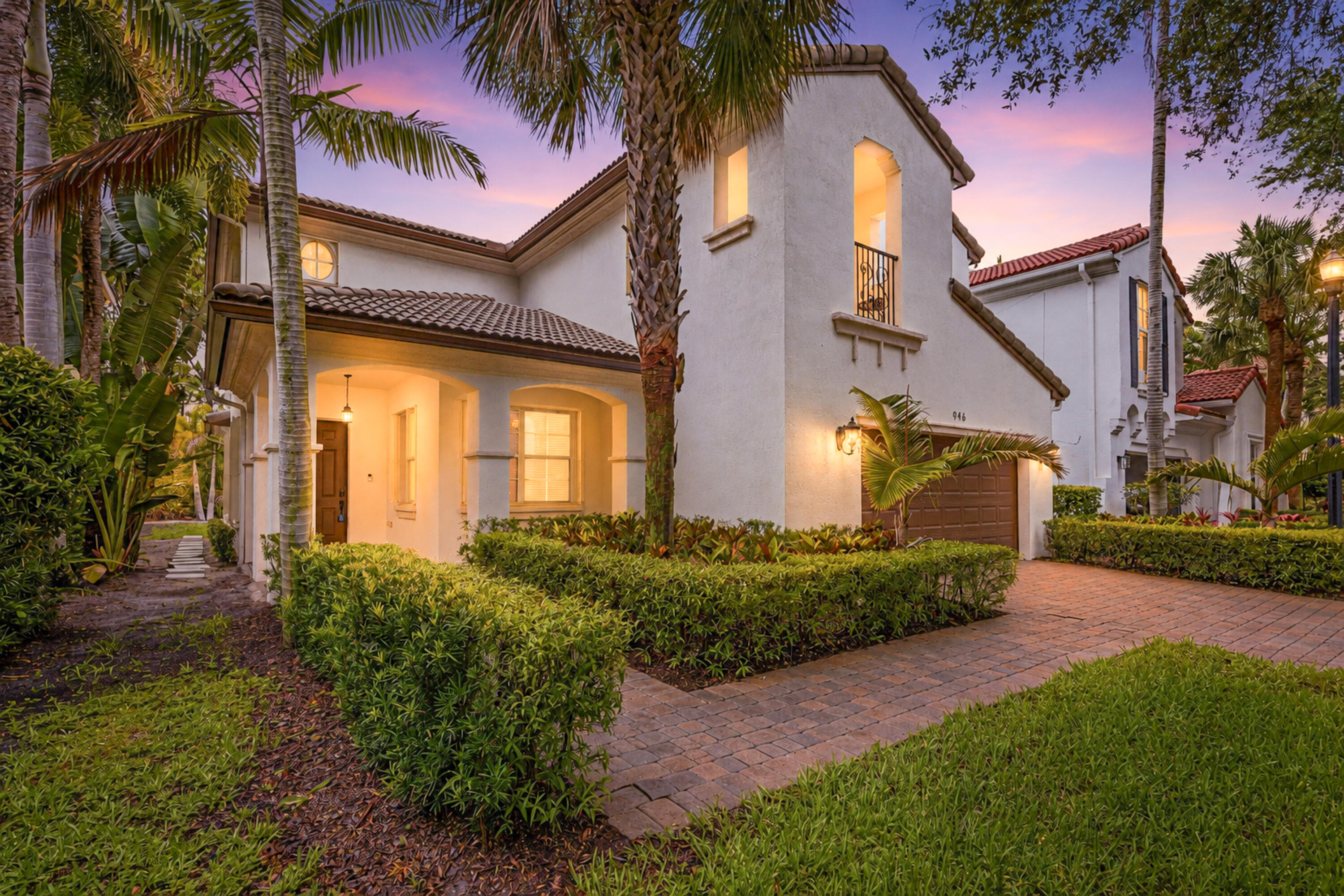 946 Mill Creek Drive, Palm Beach Gardens, FL 33410