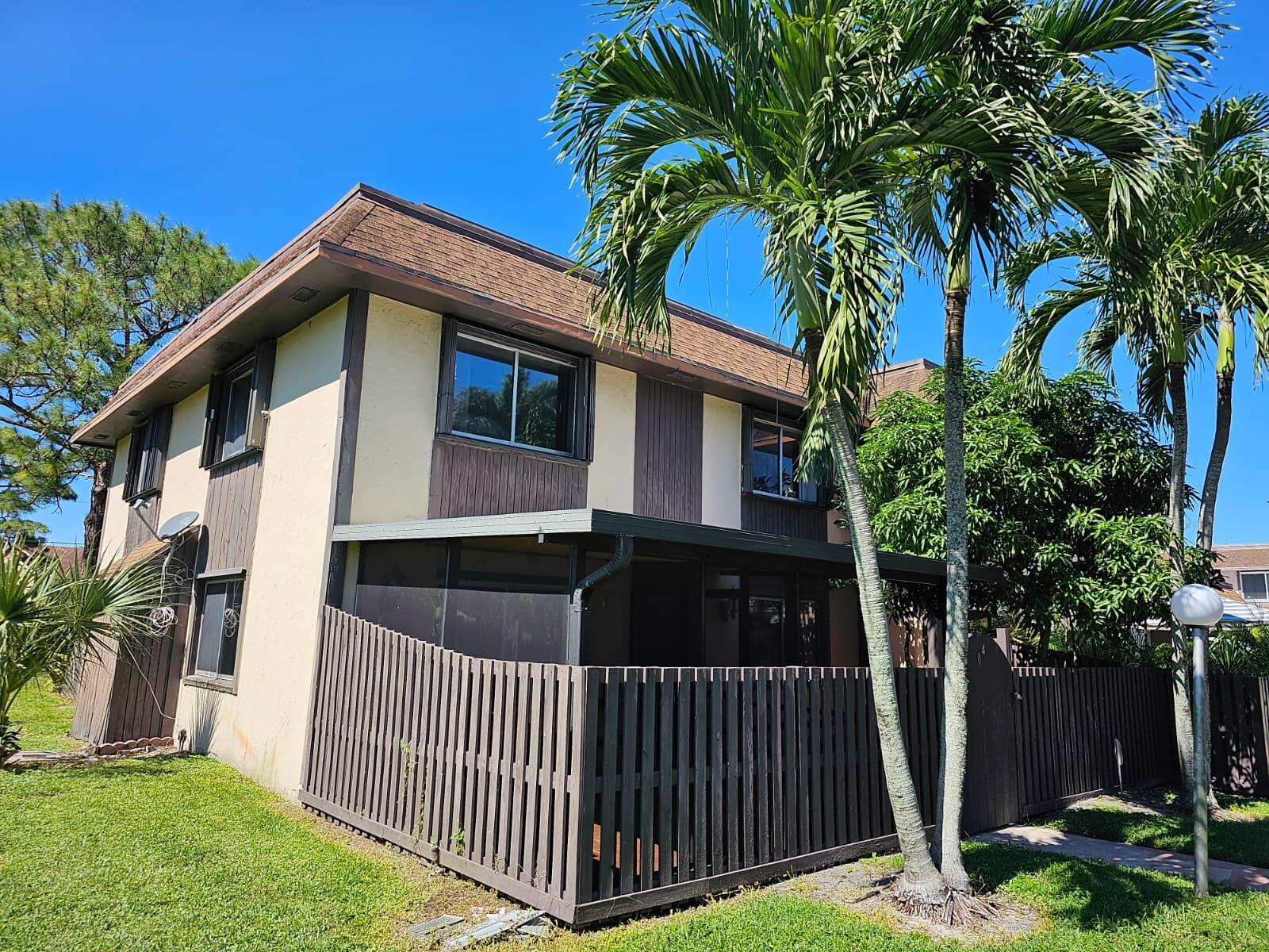 2148 Sherwood Forest Boulevard 4, West Palm Beach, FL 33415, West Palm Beach