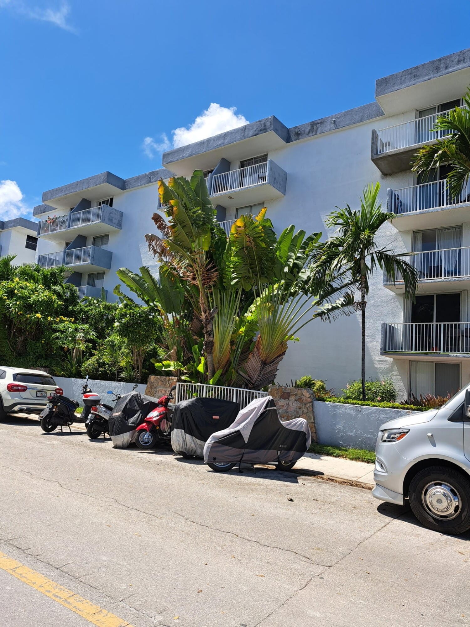 1801 S Treasure Drive — photo 9