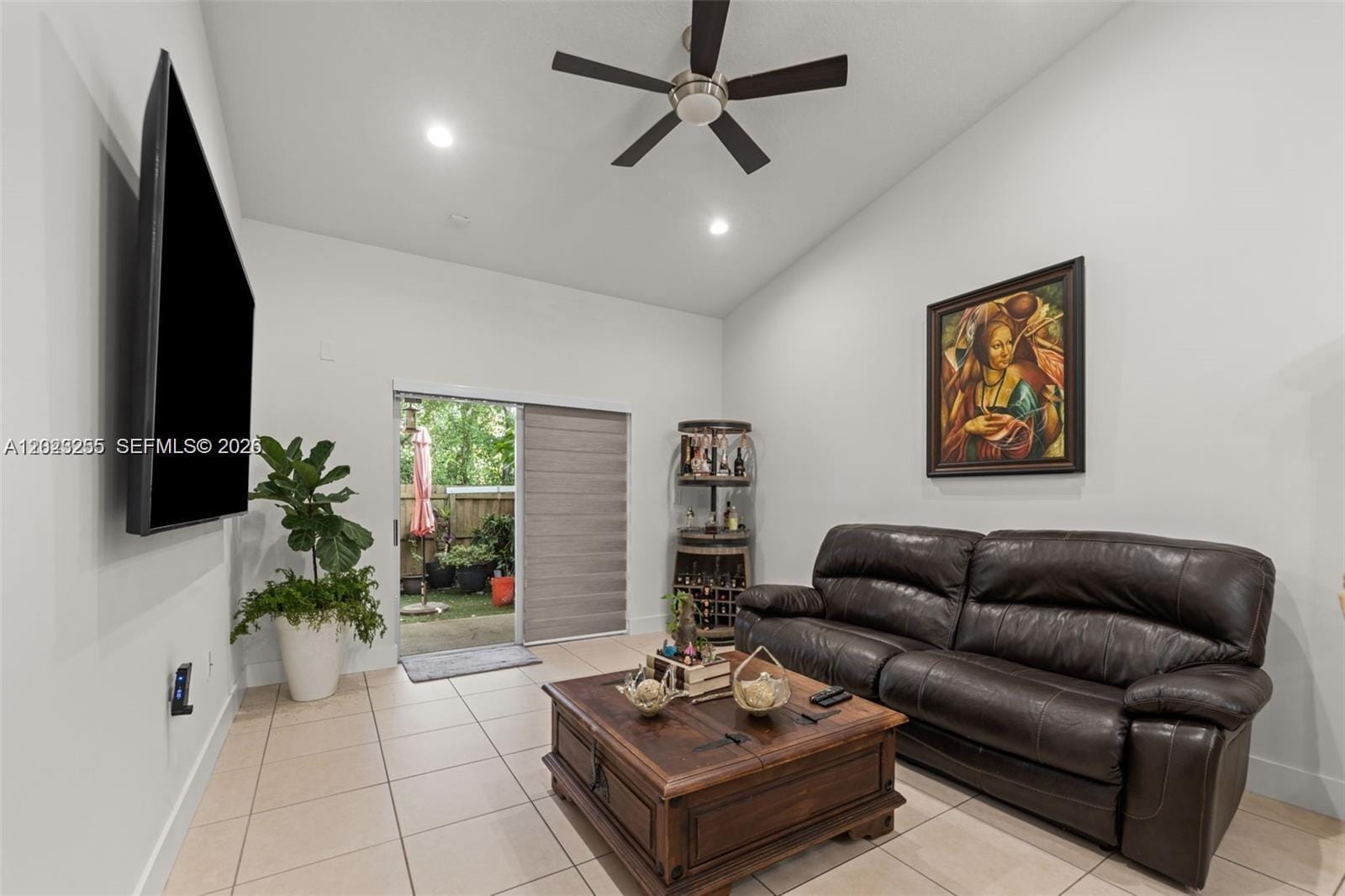 3220 NE 11th Drive 1 — photo 3