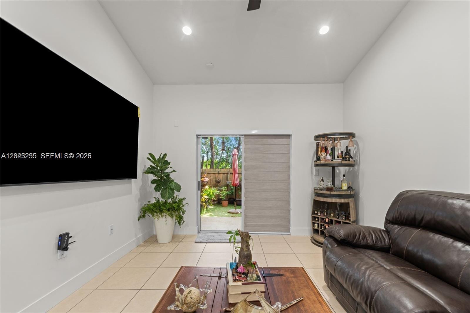 3220 NE 11th Drive 1 — photo 5