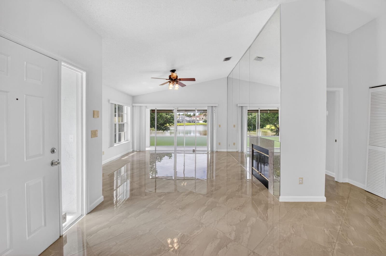 6413 Lansdowne Circle, Boynton Beach, FL 33472 photo 7