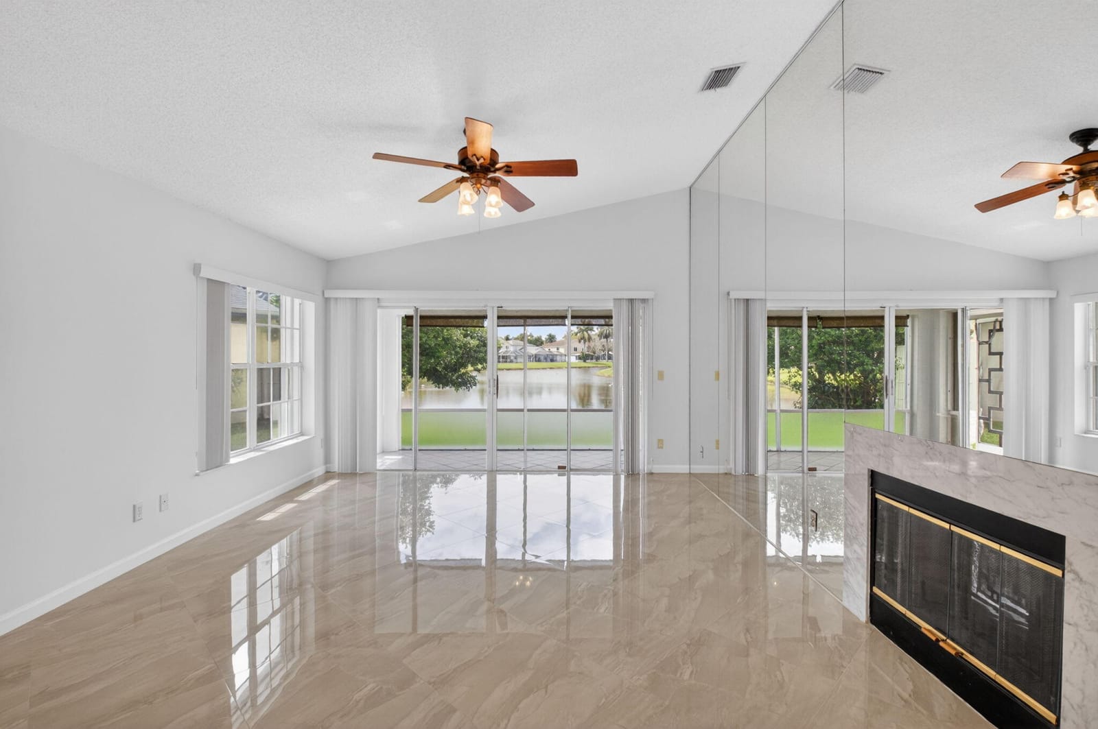 6413 Lansdowne Circle, Boynton Beach, FL 33472 photo 8