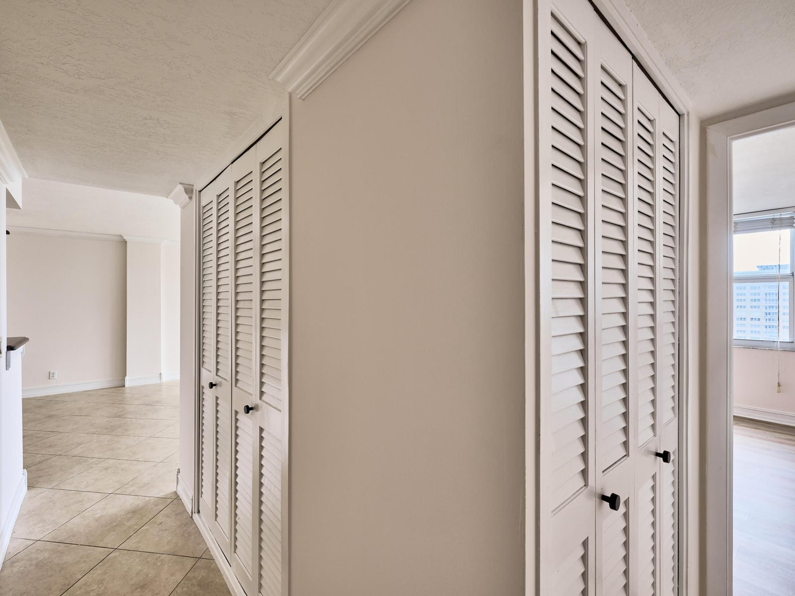 305 N Pompano Beach Boulevard 1204 — photo 12