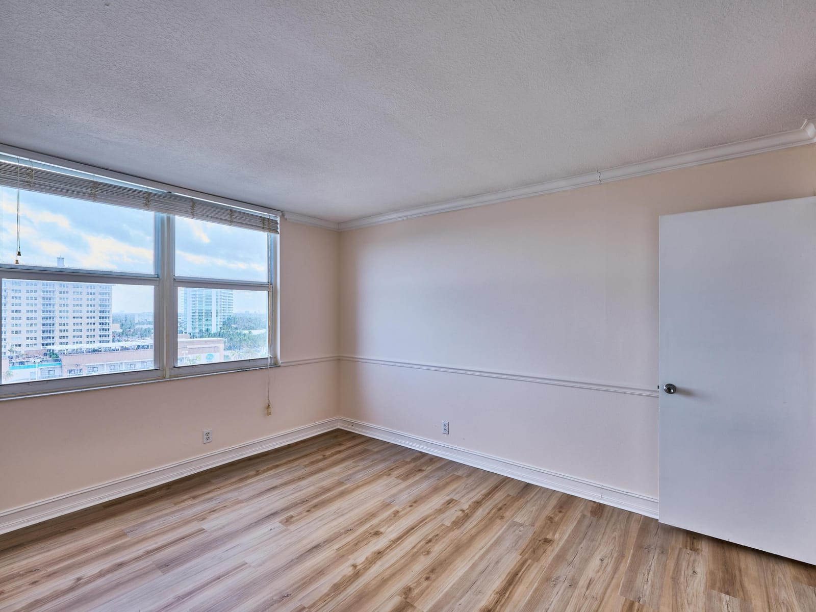 305 N Pompano Beach Boulevard 1204, Pompano Beach, FL 33062 photo 24