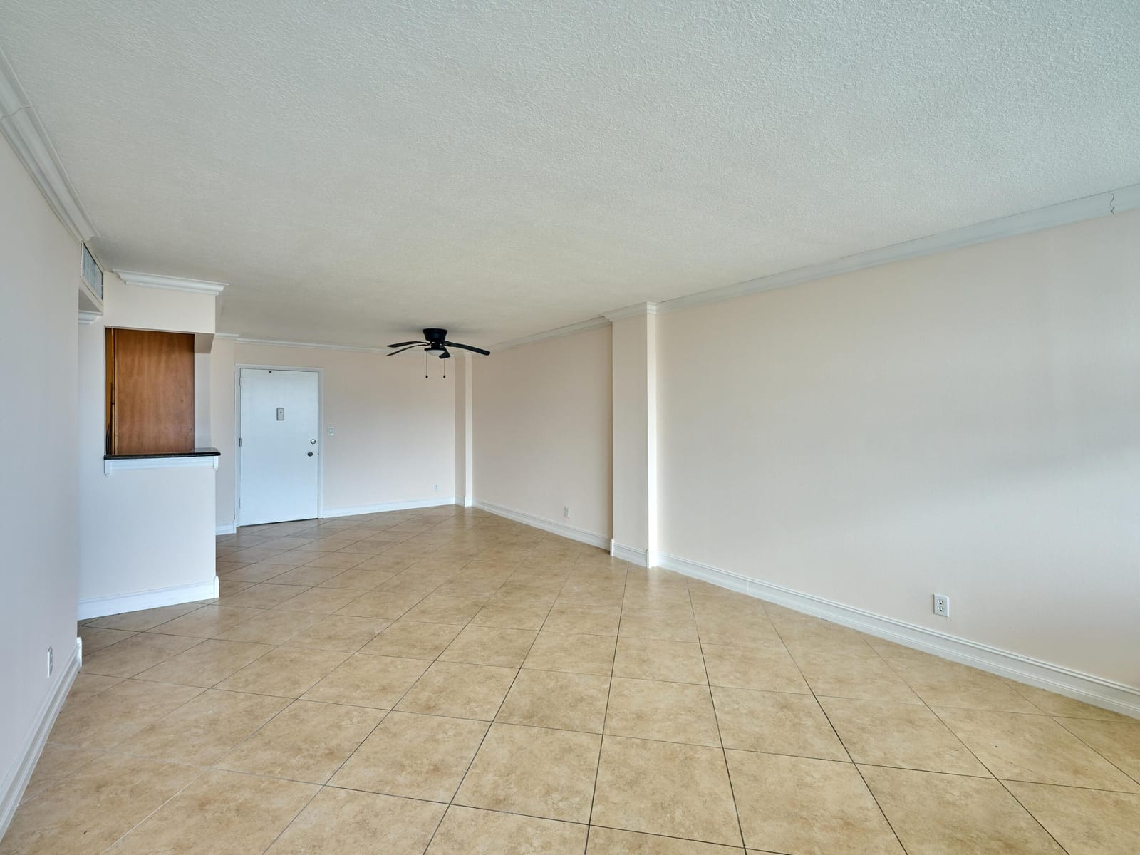 305 N Pompano Beach Boulevard 1204 — photo 5