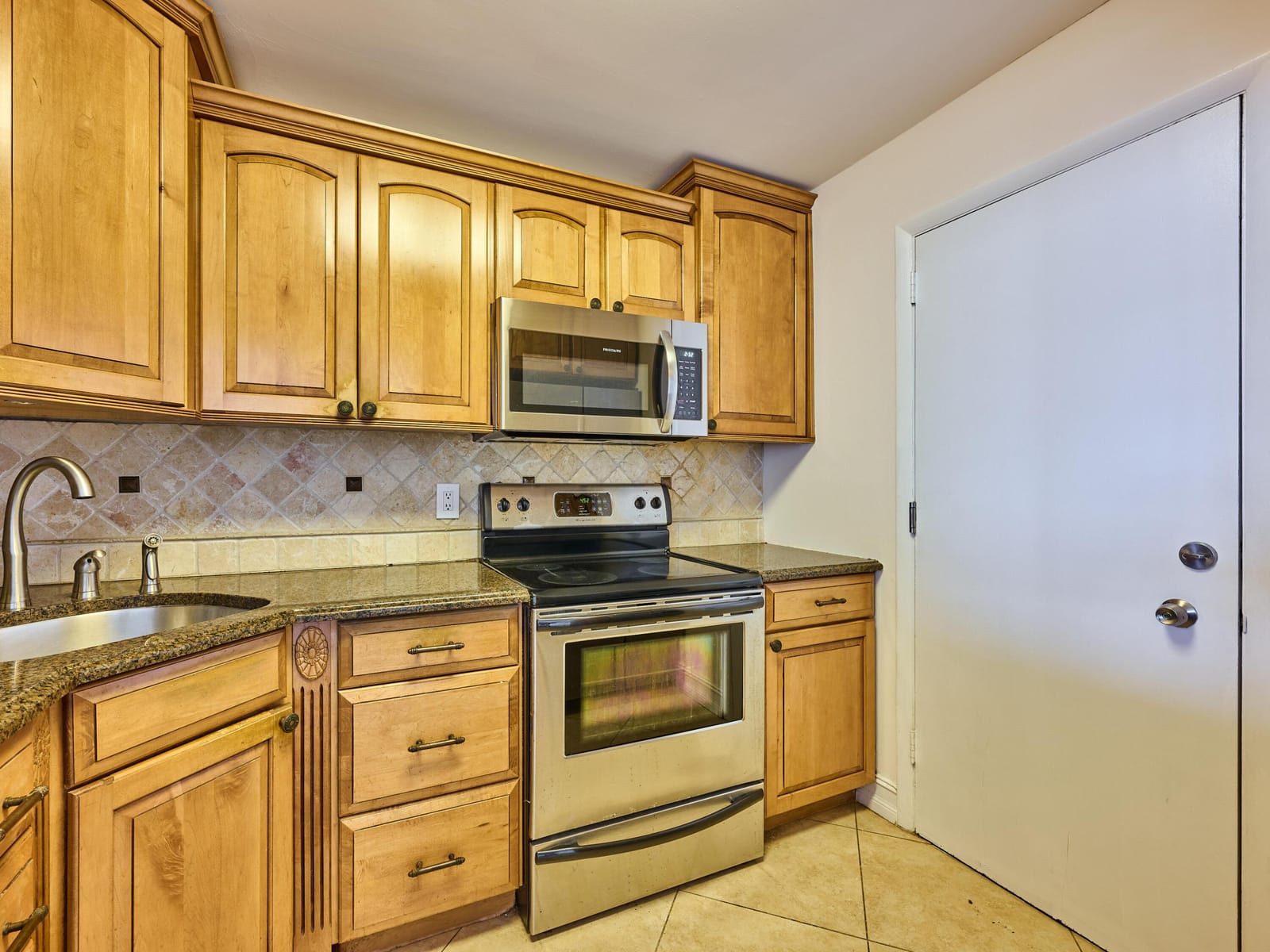 305 N Pompano Beach Boulevard 1204 — photo 8