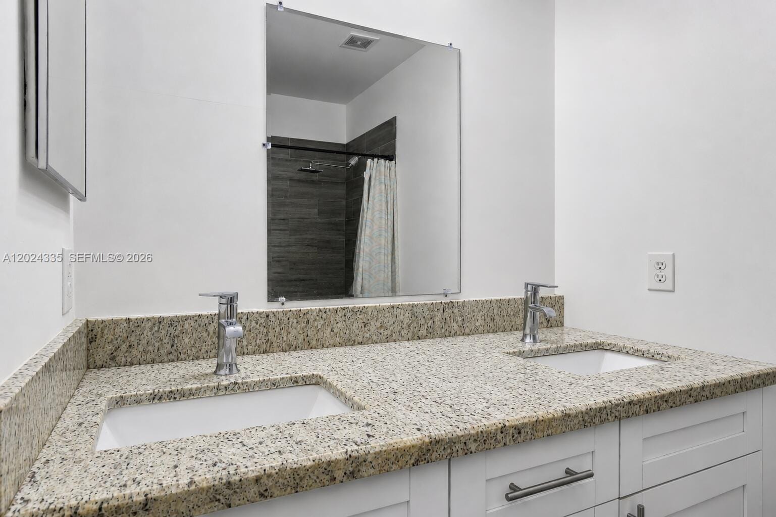 8121 NW 108th Place, Doral, FL 33178 photo 14