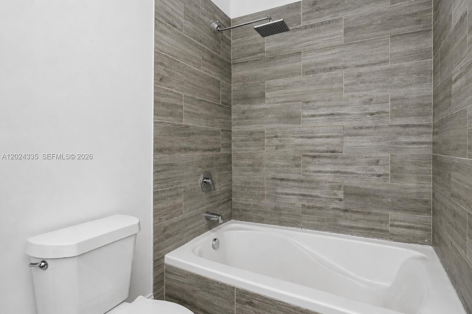 8121 NW 108th Place, Doral, FL 33178 photo 15